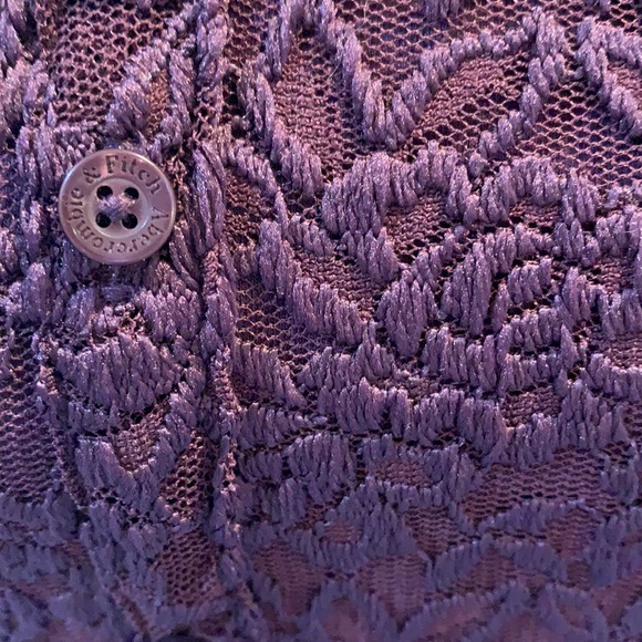 Abercrombie & Fitch top - Picture 2 of 4